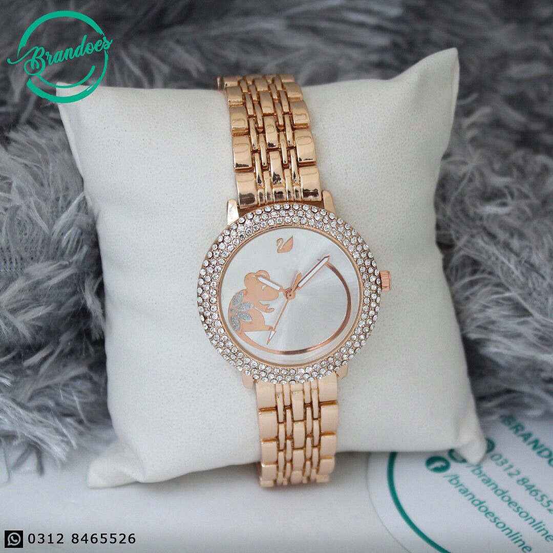 Chanel J12 Editions Exclusives 18 Karat Yellow Gold and White Ceramic  Wristwatch at 1stDibs  chanel j12 watch gold chanel j12 watch rose gold chanel  j12 white